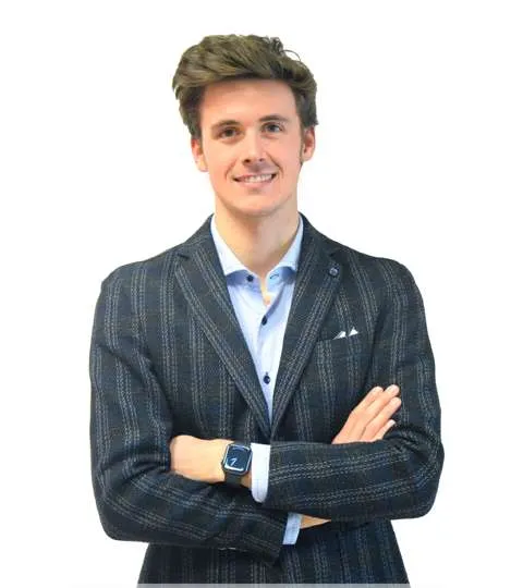 Kevin Molinari - Arweb Agenzia Realtà Aumentata